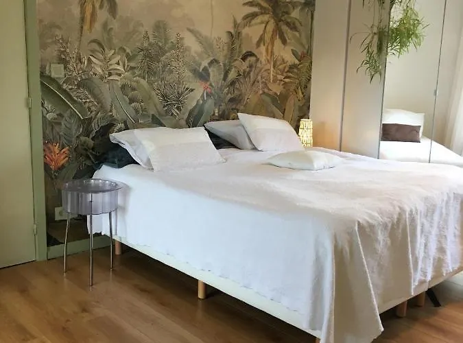 Appartement Poppies, Terras, Free Parking Oostende